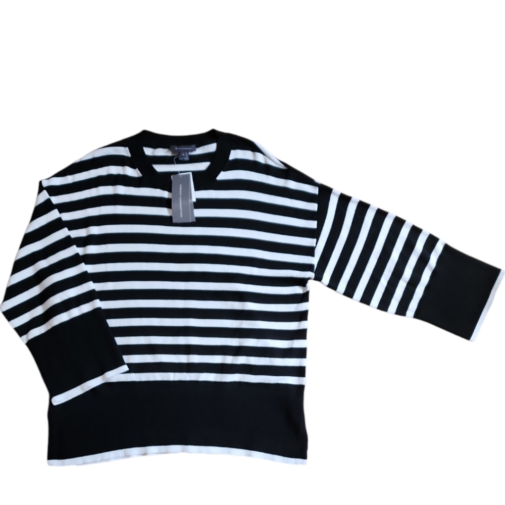 French Connection Crewneck Top 3/4 Sleeves